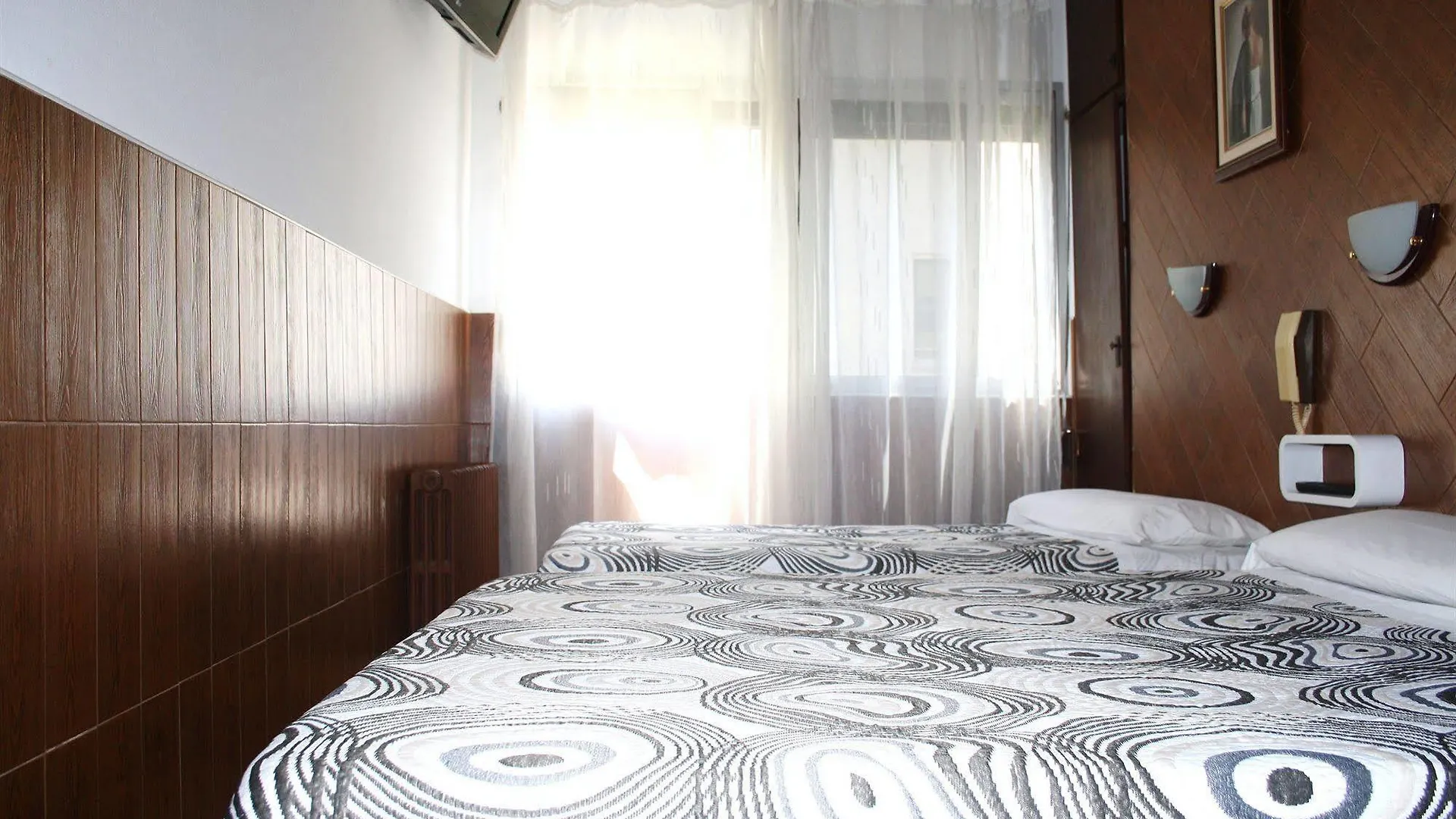 Hostal Sanmar Figueres