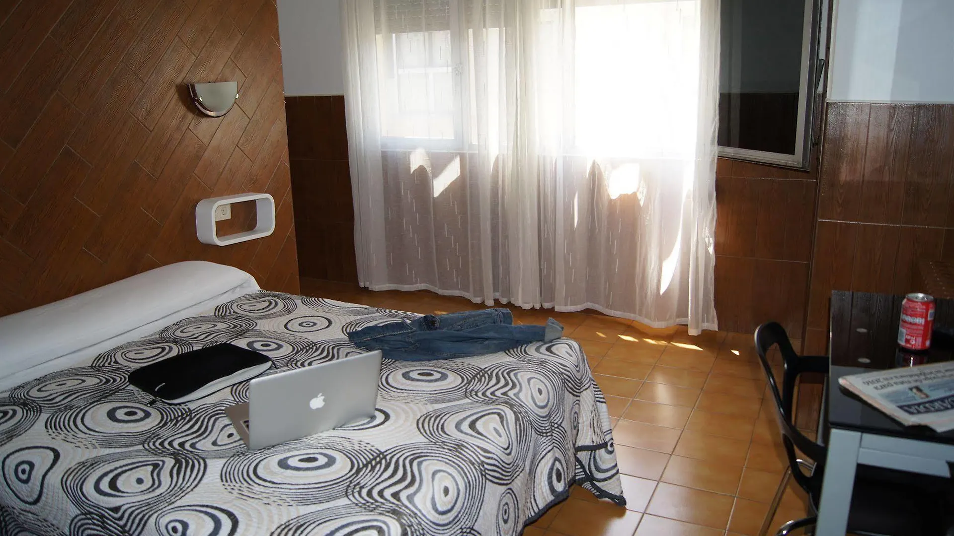 Hostal Sanmar Figueres