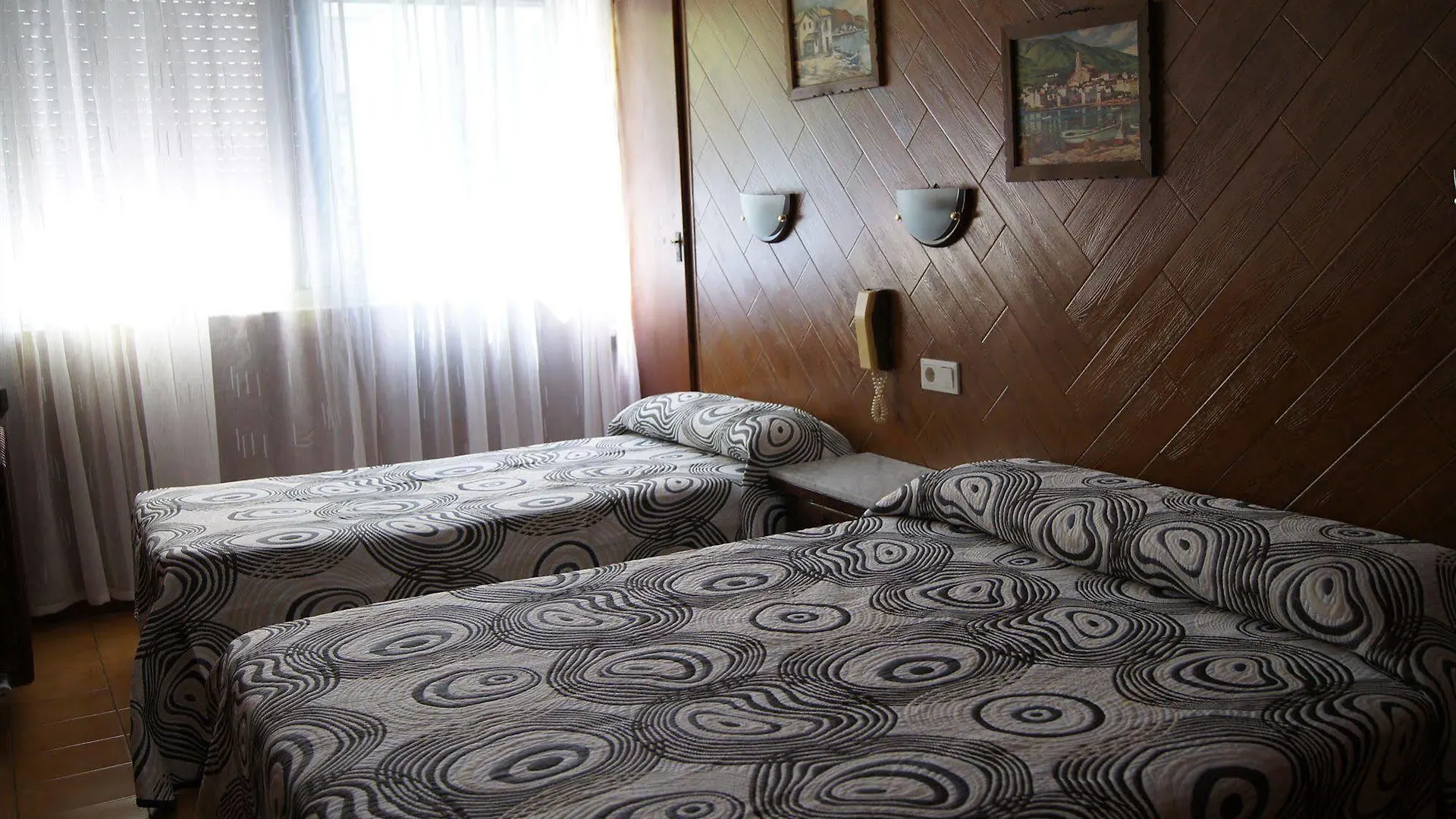 Hostal Sanmar Figueres  2*, Figueres (Girona)