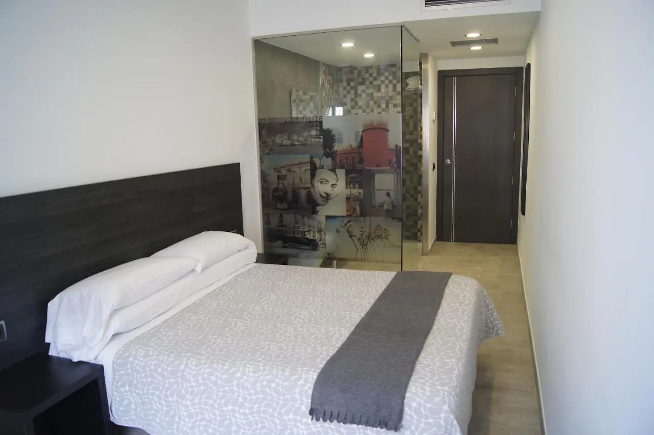 Hostal Sanmar Figueres  2*, Figueres (Girona)